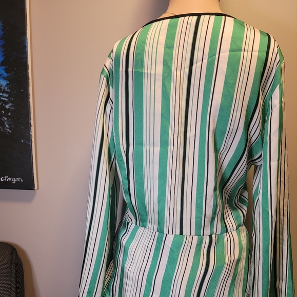 ZARA Longsleeves Blouse in Stripes - Picture 4 of 6